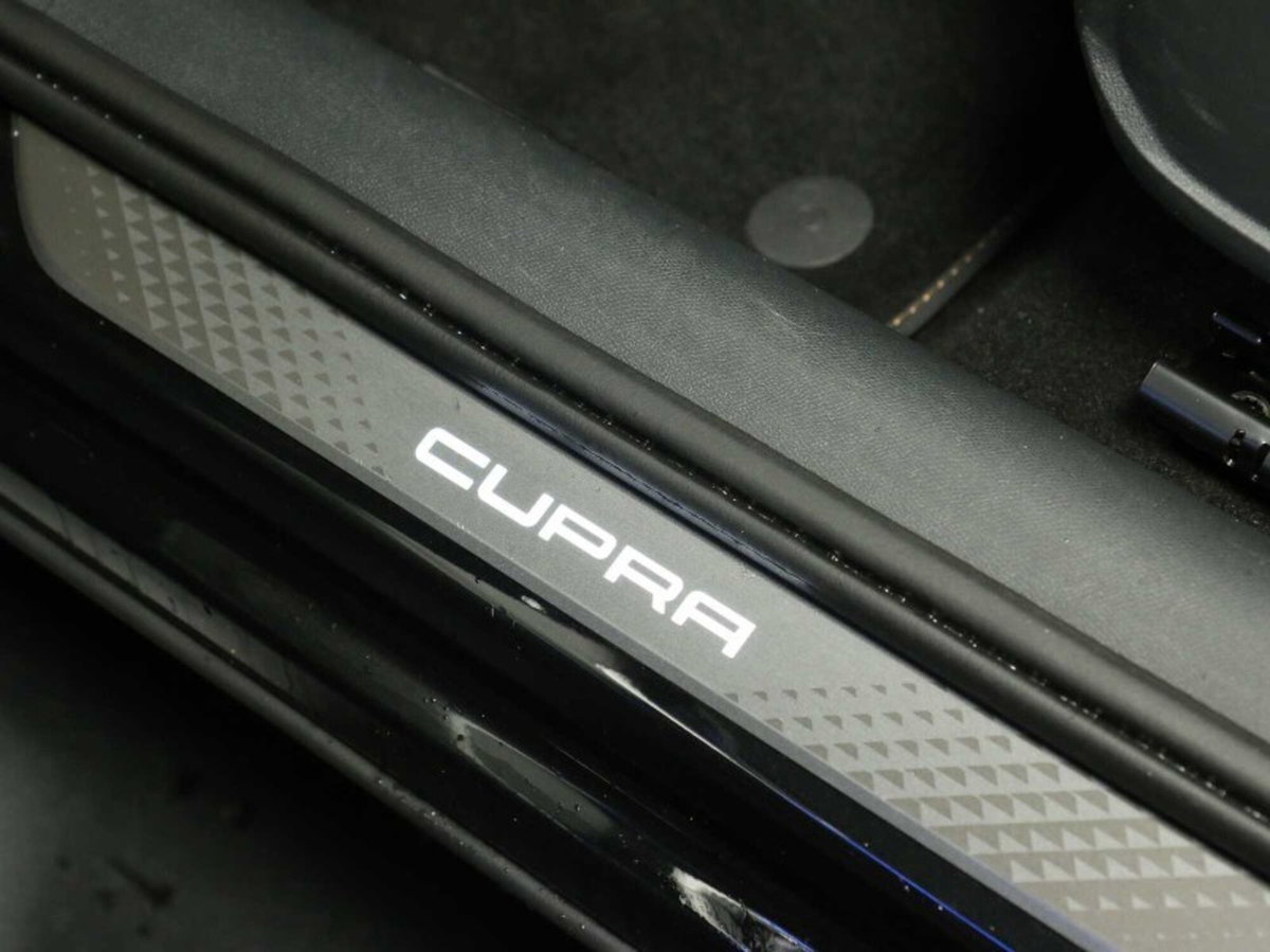 Cupra Formentor 1.5 hybrid 150cv dsg (15)