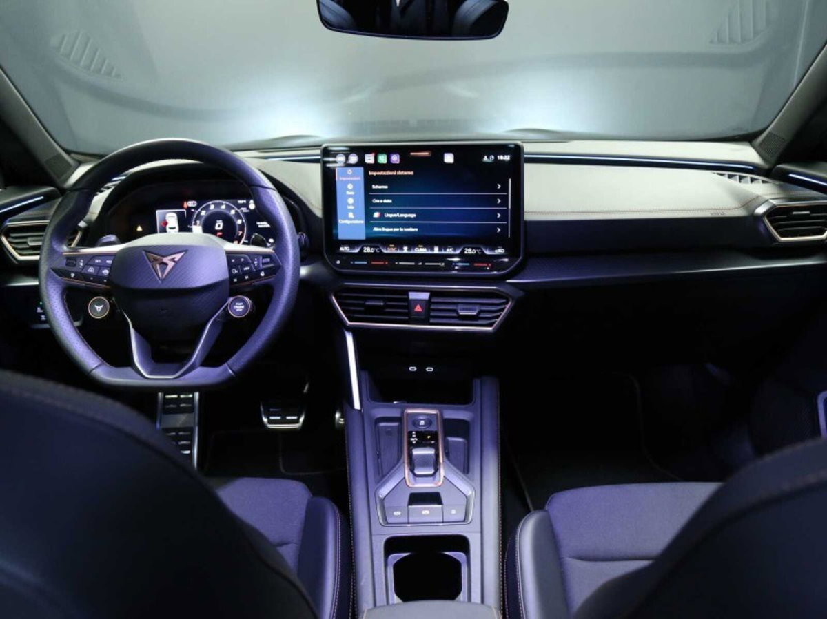 Cupra Formentor 1.5 hybrid 150cv dsg (18)