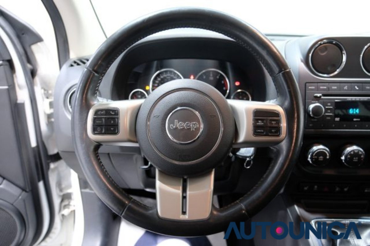 Jeep Compass 2.2 CRD Limited (7)