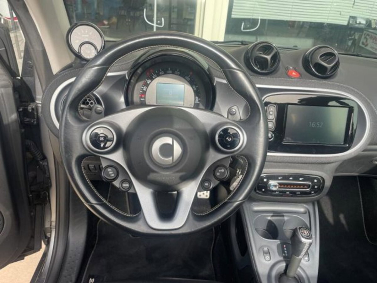 smart Fortwo BRABUS 0.9 Turbo twinamic Xclusive (11)