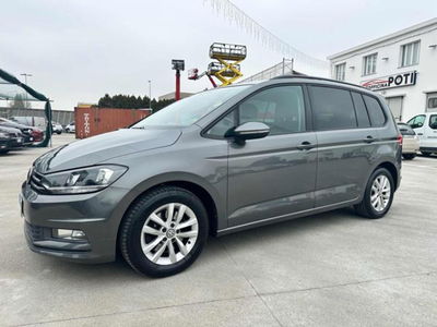 Volkswagen Touran 1.6 TDI 115 CV SCR DSG Highline BlueMotion Tech. usata