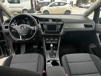 Volkswagen Touran 1.6 TDI 115 CV SCR DSG Highline BlueMotion Tech. (11)