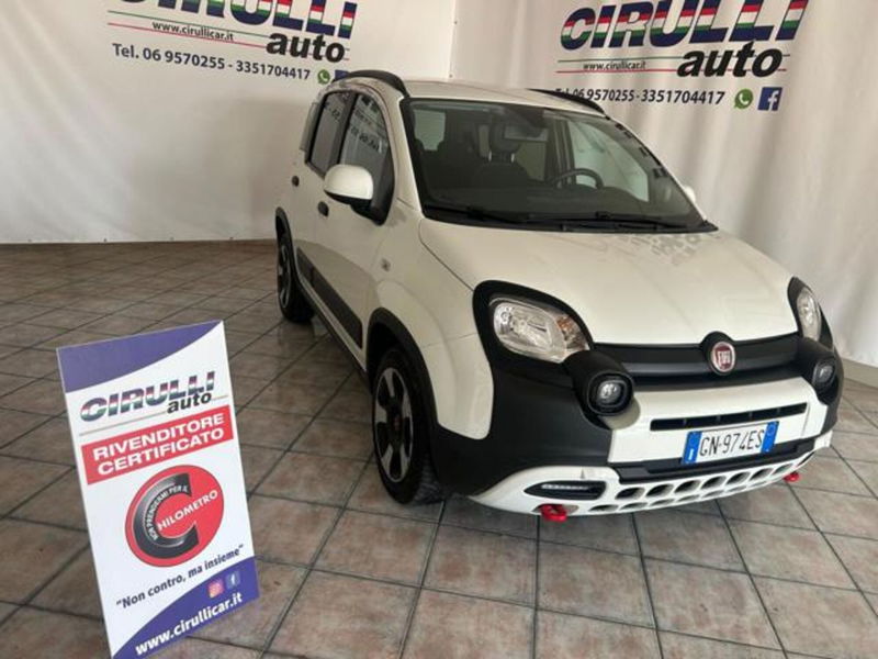 Fiat Panda Cross 1.0 firefly hybrid Cross s&s 70cv 5p.ti