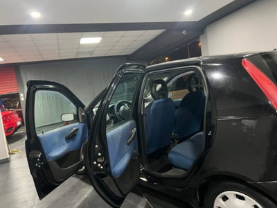 Fiat Punto 1.9 JTD 5 porte EL (10)