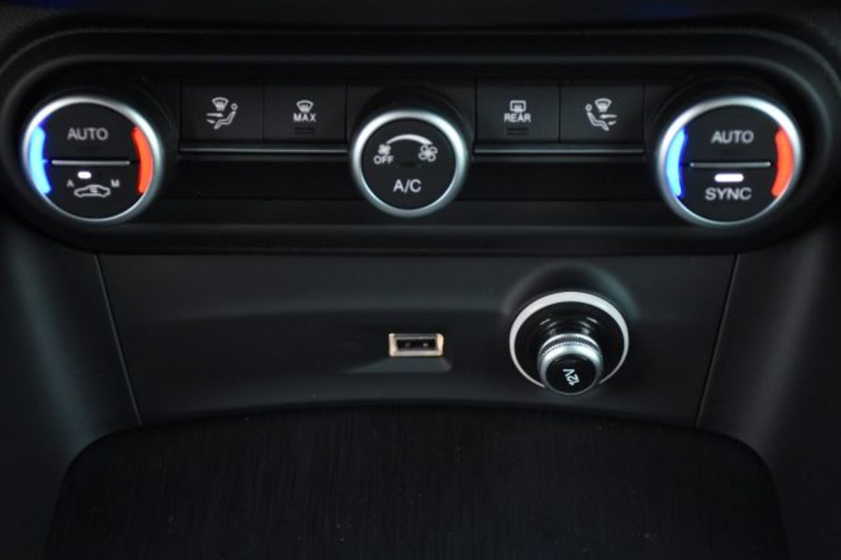 Alfa Romeo Stelvio Stelvio 2.2 Turbodiesel 160 CV AT8 RWD Super Business (19)