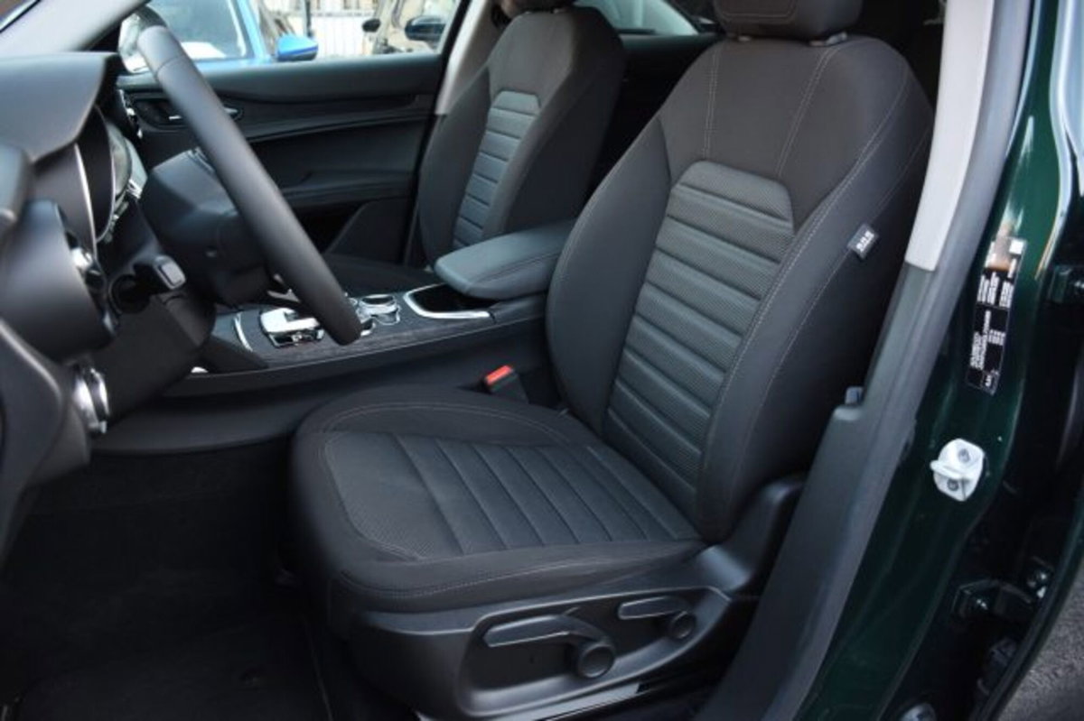 Alfa Romeo Stelvio Stelvio 2.2 Turbodiesel 160 CV AT8 RWD Super Business (6)