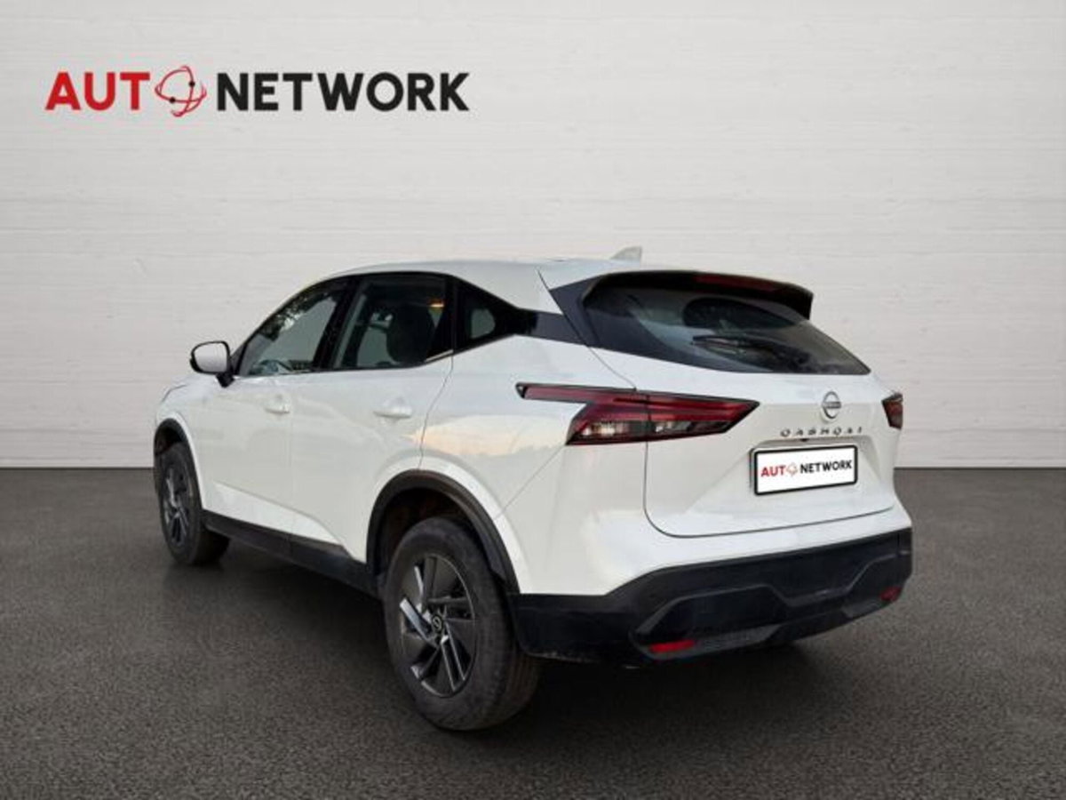 Nissan Qashqai 1.3 mhev Acenta 2wd 158cv xtronic (3)