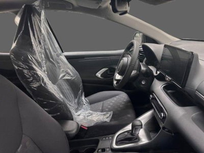Toyota Yaris Cross 1.5 Hybrid 5p. E-CVT Active (2)