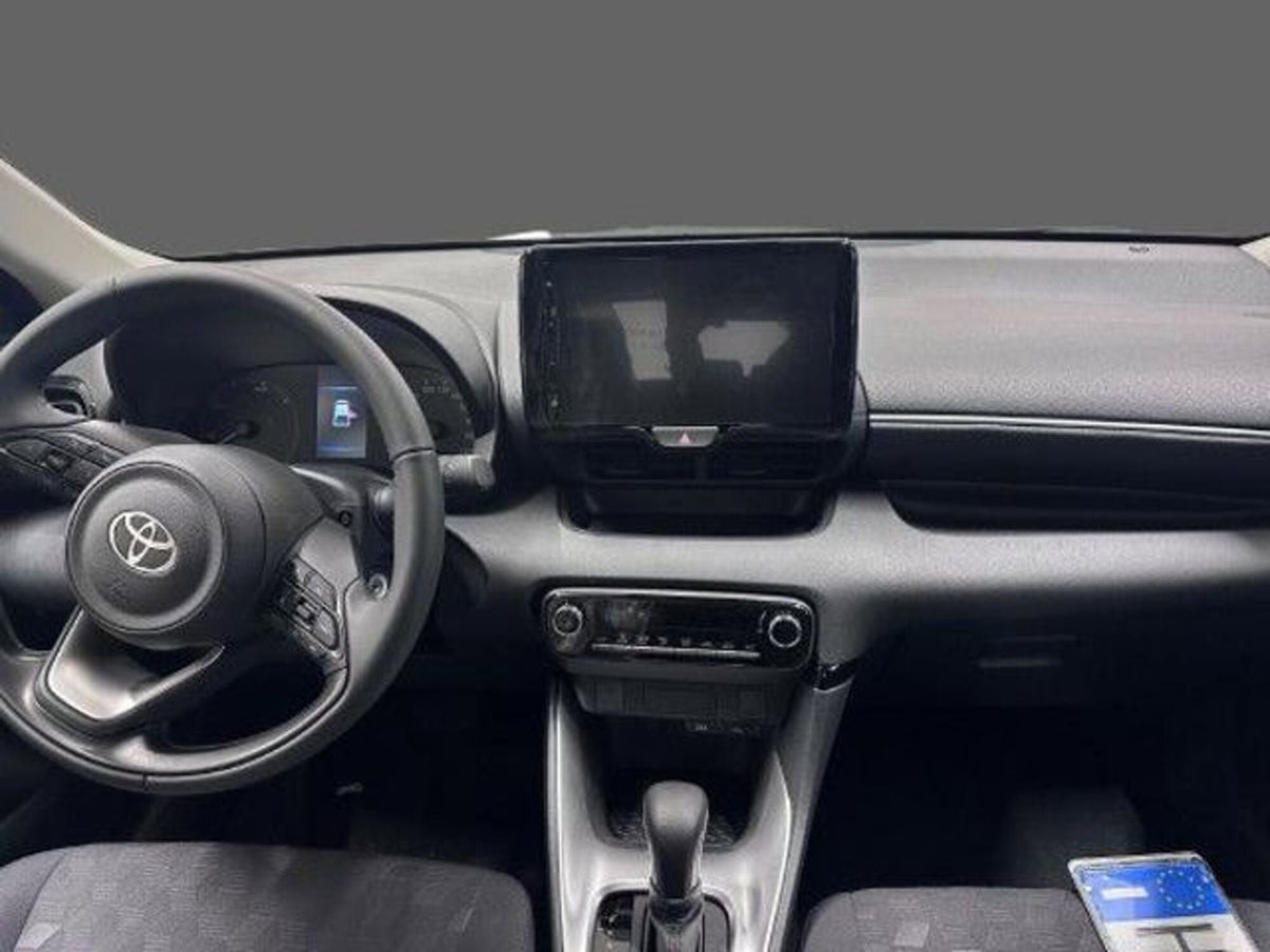 Toyota Yaris Cross 1.5 Hybrid 5p. E-CVT Active (4)