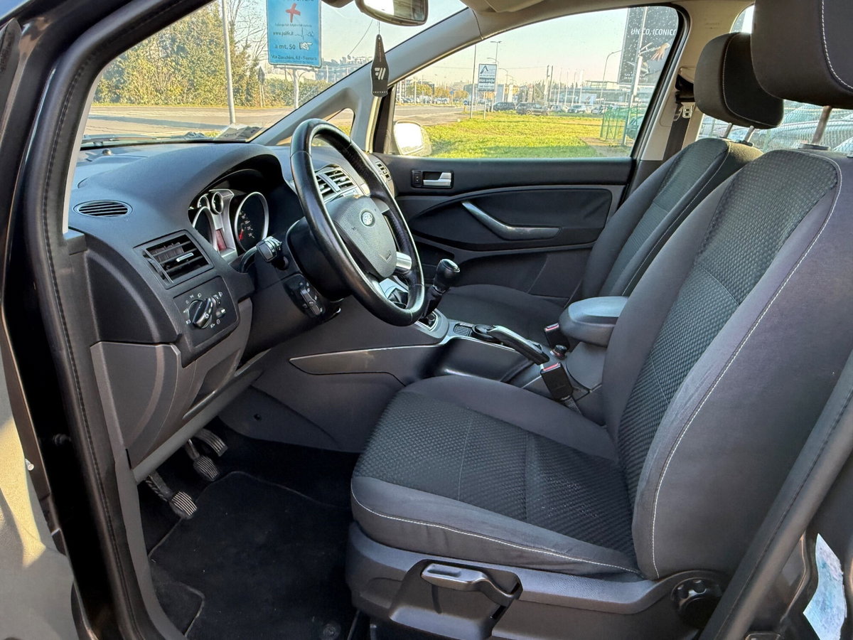 Ford C-Max 2.0 145 CV Bz.- GPL Titanium (8)