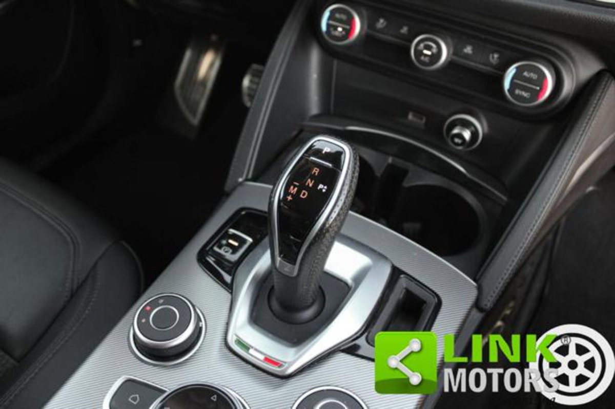 Alfa Romeo Stelvio Stelvio 2.2 Turbodiesel 190 CV AT8 Q4 Sprint (18)