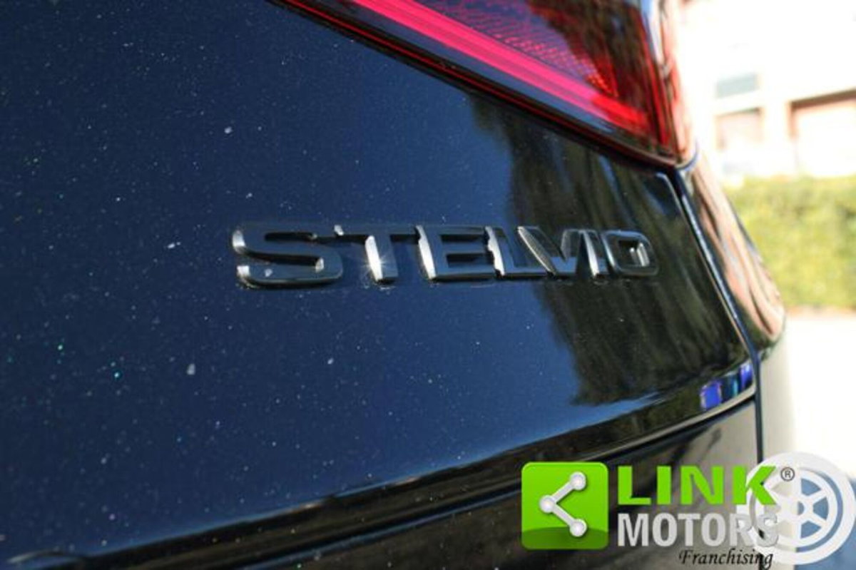 Alfa Romeo Stelvio Stelvio 2.2 Turbodiesel 190 CV AT8 Q4 Sprint (5)