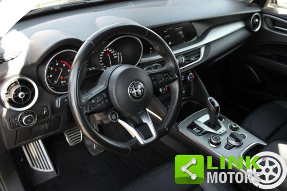 Alfa Romeo Stelvio Stelvio 2.2 Turbodiesel 190 CV AT8 Q4 Sprint (9)