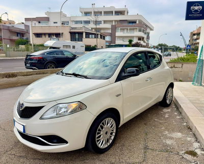 Lancia Ypsilon 1.3 MJT 16V 95 CV 5 porte S&S Gold usata