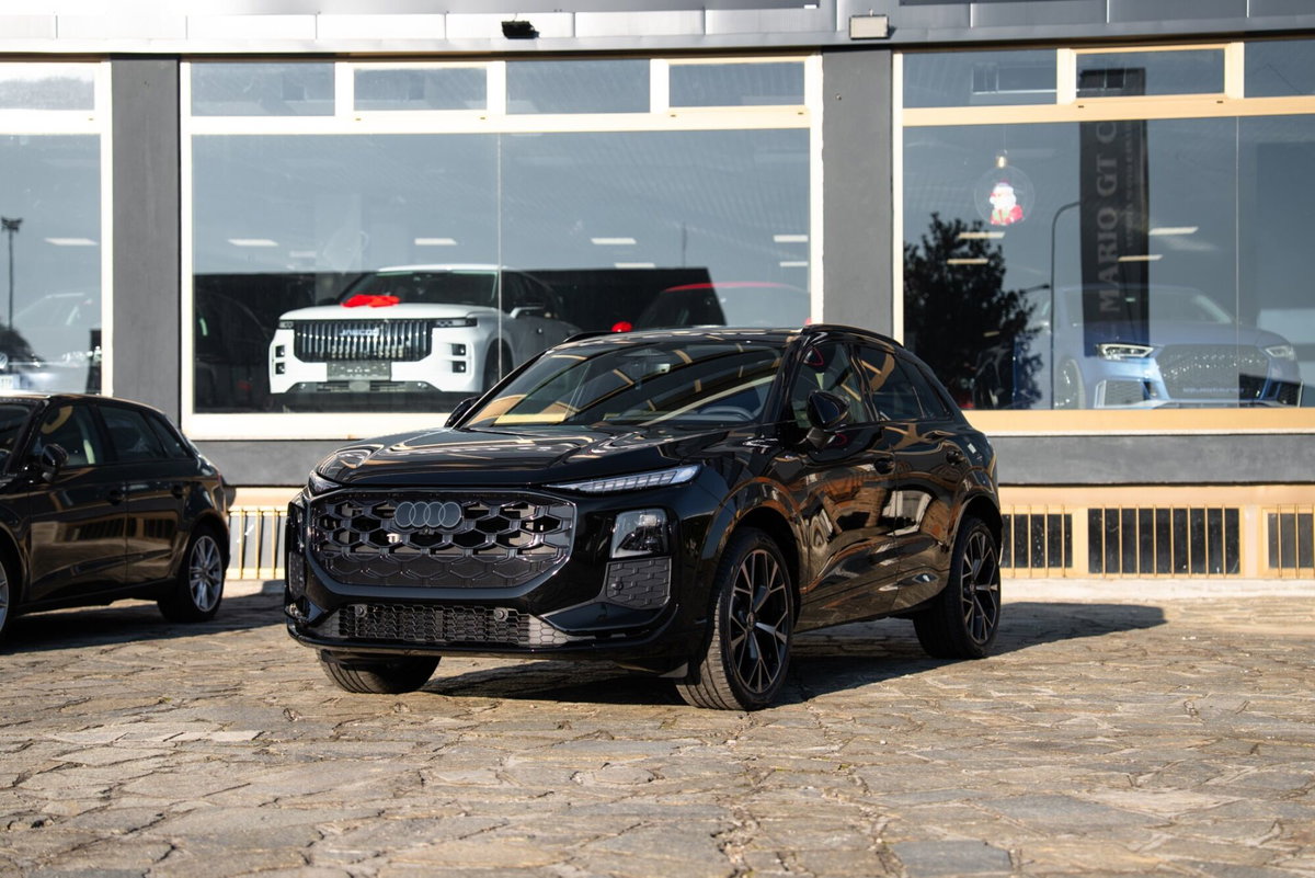 Audi Q3 45 TFSI e S tronic S line edition
