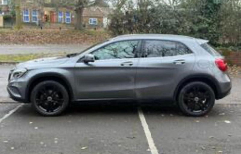 Mercedes-Benz GLA SUV 200 Sport