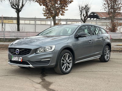 Volvo V60 Cross Country D3 Geartronic Business usata