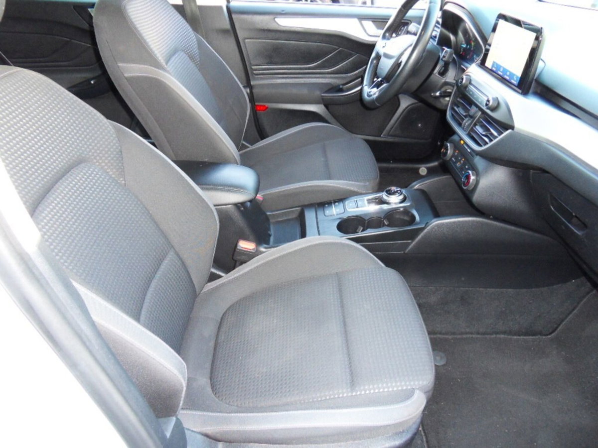 Ford Focus Station Wagon 1.5 EcoBlue 120 CV automatico SW Business Co-Pilot (6)