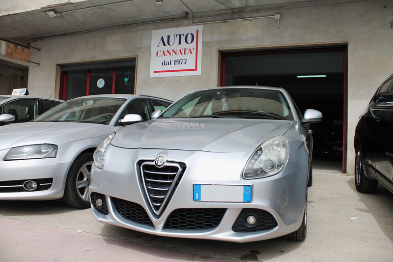 Alfa Romeo Giulietta 1.6 JTDm-2 Distinctive
