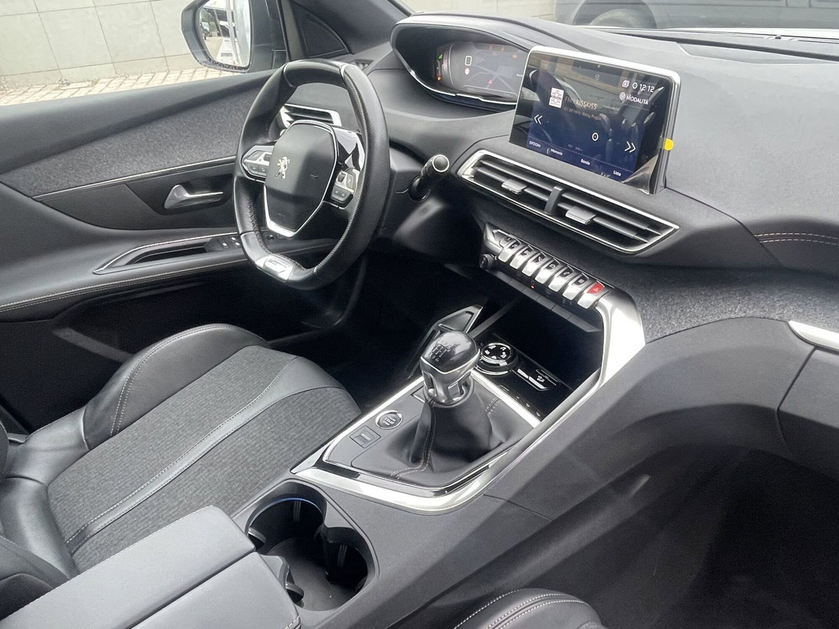 Peugeot 3008 BlueHDi 130 S&S GT Line (10)