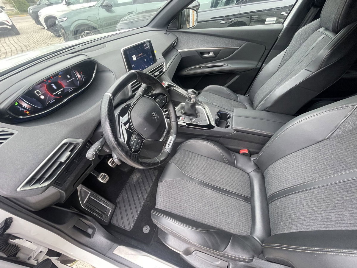 Peugeot 3008 BlueHDi 130 S&S GT Line (8)