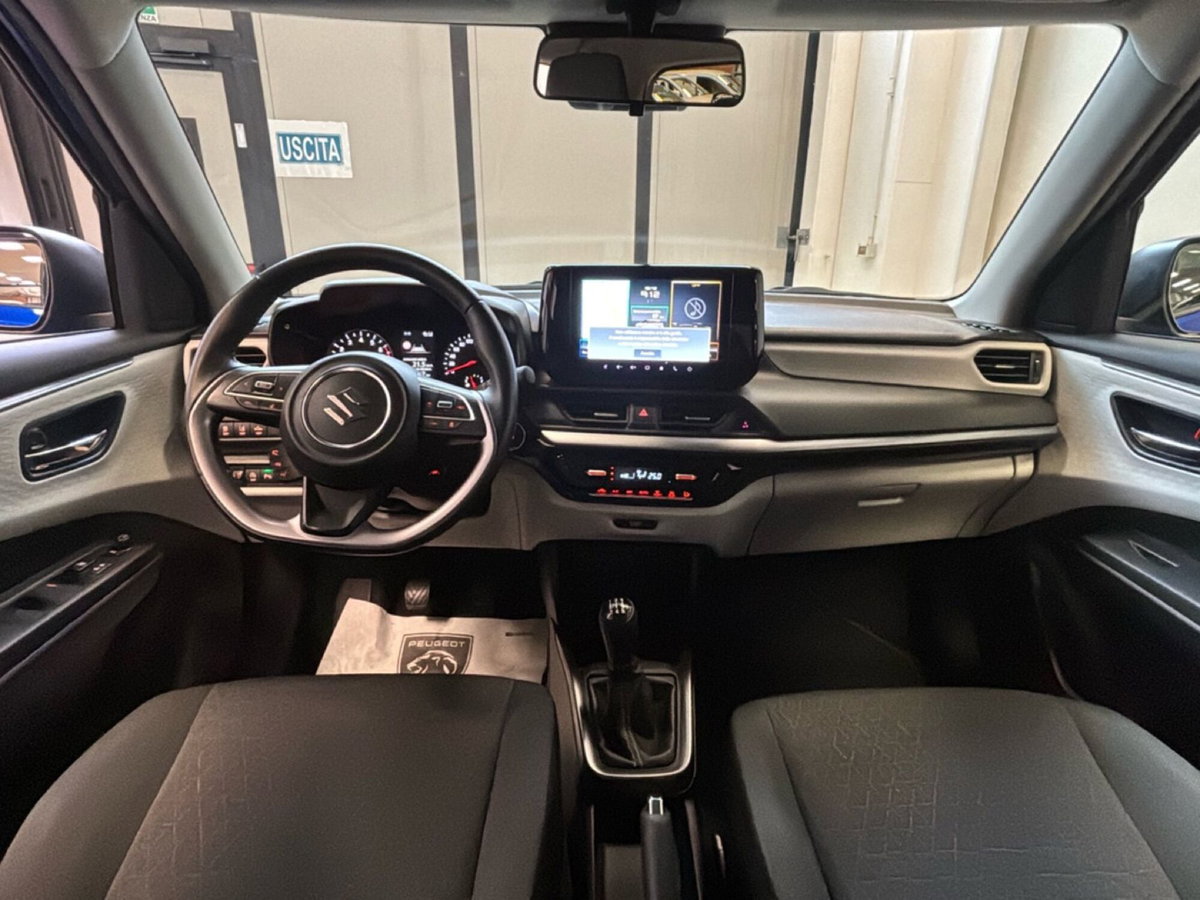 Suzuki Swift 1.2 Hybrid Easy Top (12)