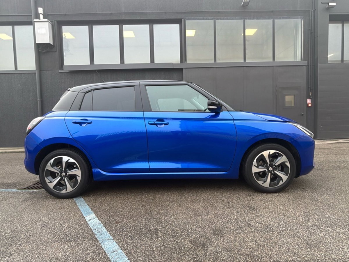 Suzuki Swift 1.2 Hybrid Easy Top (4)