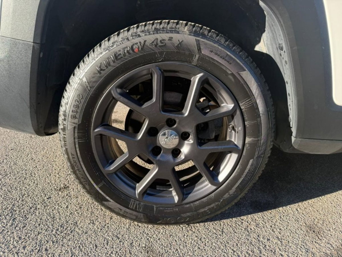 Jeep Renegade 1.0 T3 Limited (9)