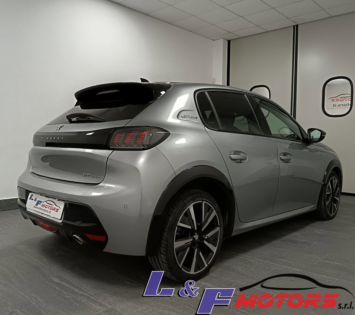 Peugeot 208 BlueHDi 100 Stop&Start 5 porte GT Line (5)