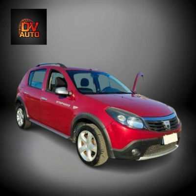 Dacia Sandero Stepway 1.6 8V 90CV usata