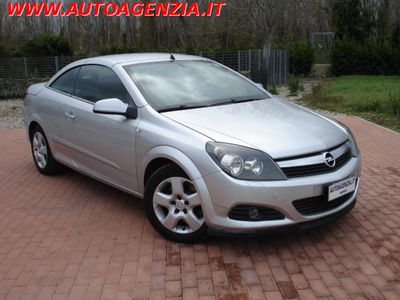 Opel Astra Cabrio TwinTop 1.9 16V CDTI 150CV Cosmo usata