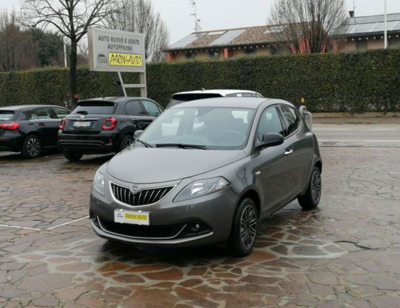 Lancia Ypsilon 1.0 FireFly 5 porte S&S Hybrid Gold Plus
