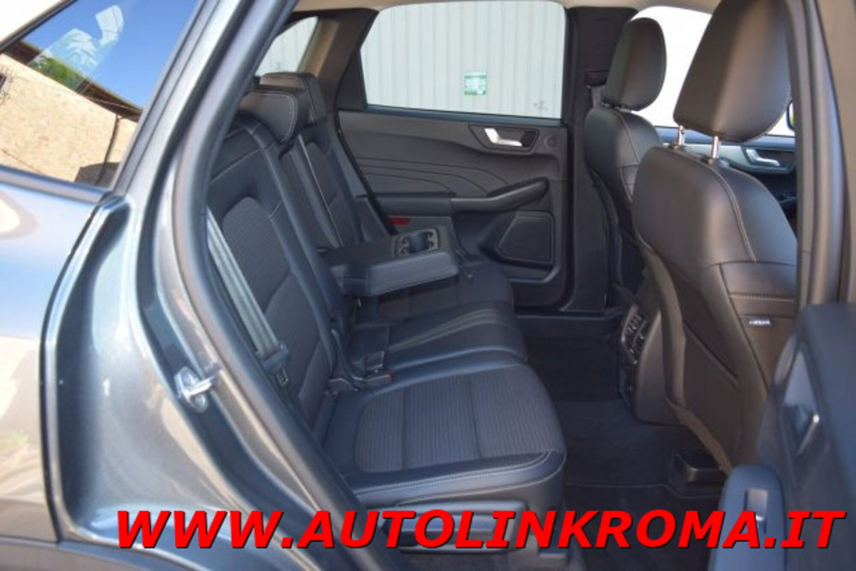 Ford Kuga 1.5 EcoBlue 120 CV 2WD Titanium (13)