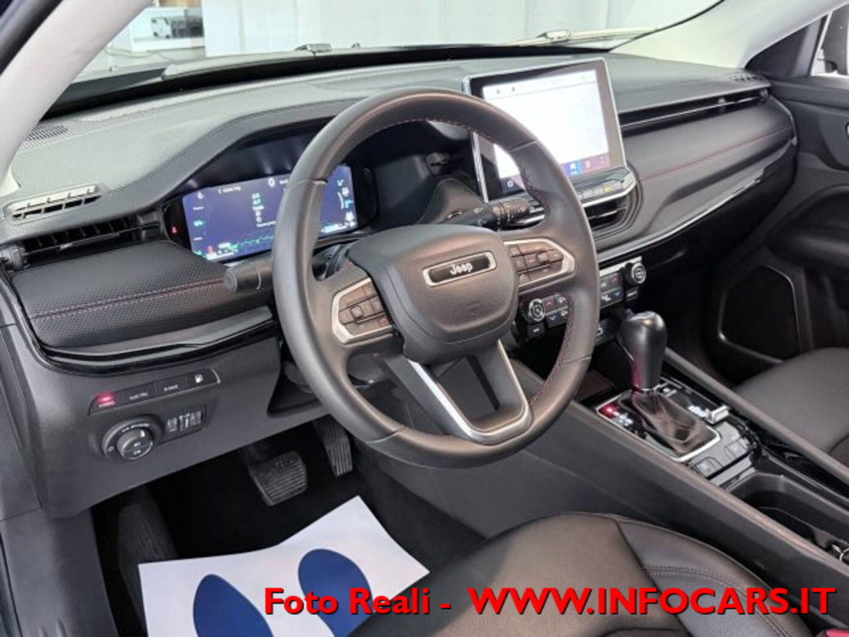 Jeep Compass 1.3 T4 240CV PHEV AT6 4xe Trailhawk (9)