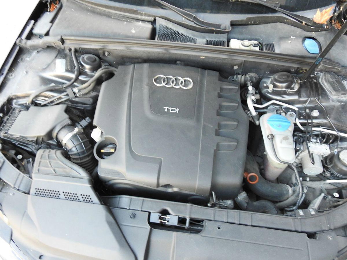 Audi A4 Avant 2.0 TDI 143CV F.AP. Ambiente (13)
