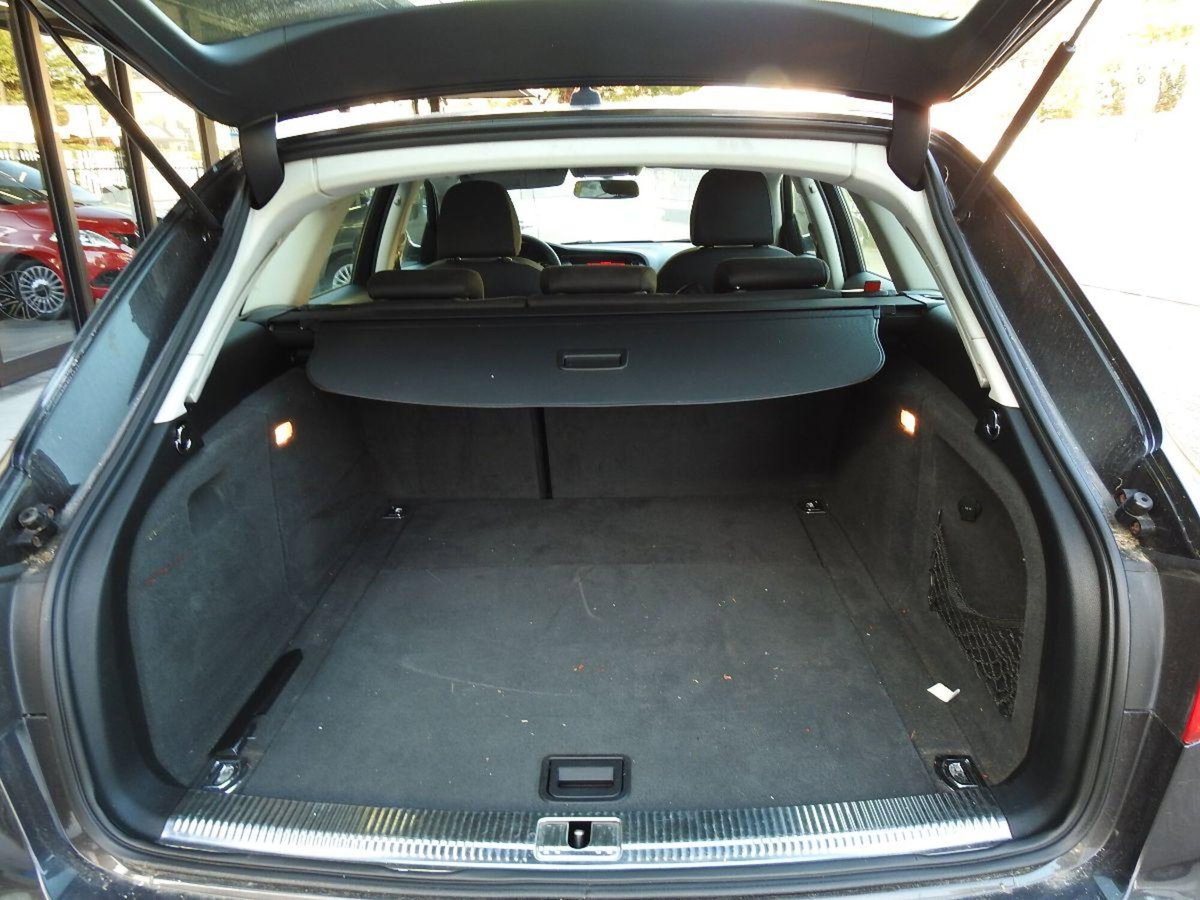 Audi A4 Avant 2.0 TDI 143CV F.AP. Ambiente (14)