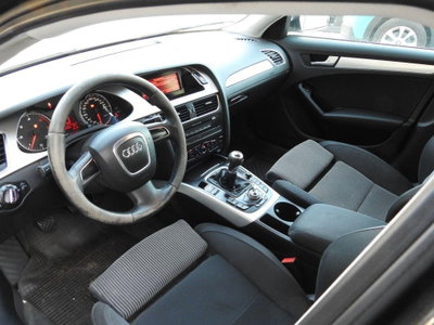 Audi A4 Avant 2.0 TDI 143CV F.AP. Ambiente (18)