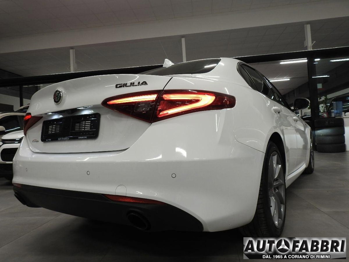 Alfa Romeo Giulia 2.2 Turbodiesel 190 CV AT8 Sprint (10)