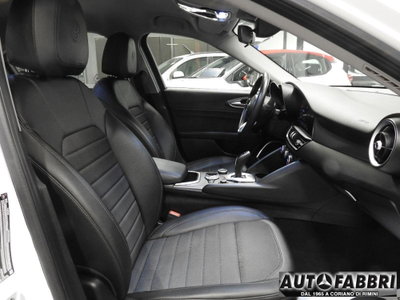 Alfa Romeo Giulia 2.2 Turbodiesel 190 CV AT8 Sprint (18)