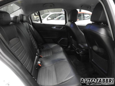 Alfa Romeo Giulia 2.2 Turbodiesel 190 CV AT8 Sprint (19)