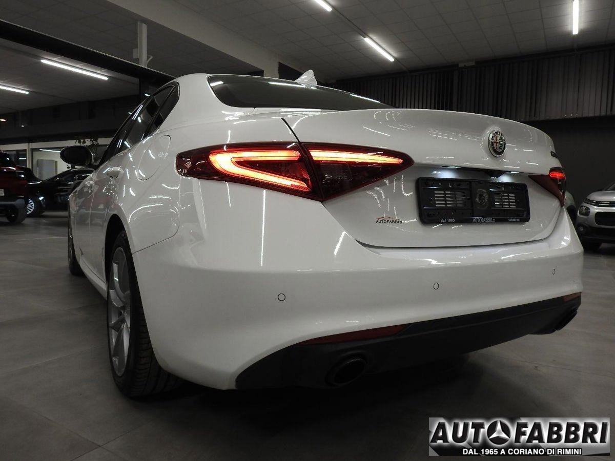 Alfa Romeo Giulia 2.2 Turbodiesel 190 CV AT8 Sprint (8)