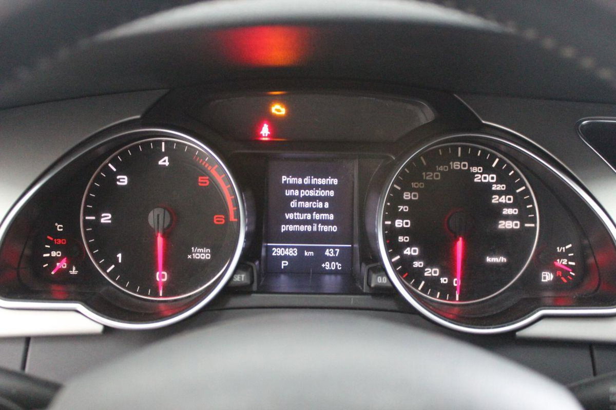 Audi A5 Sportback 2.0 TDI 143 CV multitronic (10)