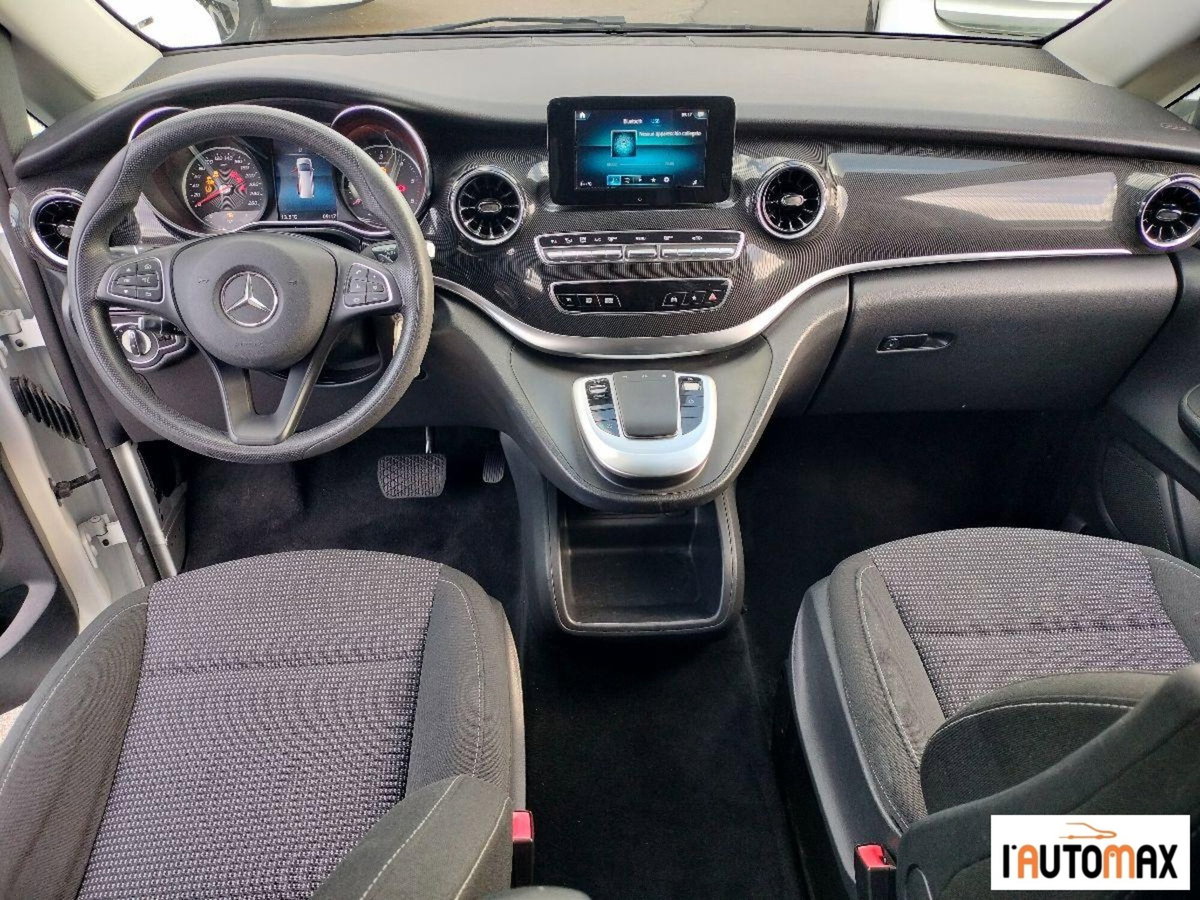 Mercedes-Benz Classe V 220 d Executive Long (11)