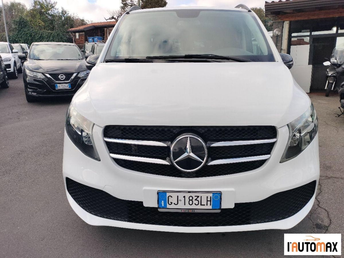 Mercedes-Benz Classe V 220 d Executive Long (2)
