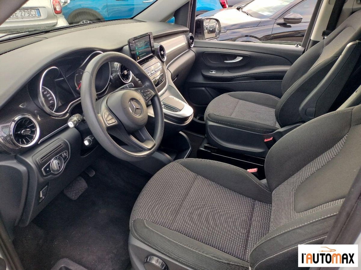 Mercedes-Benz Classe V 220 d Executive Long (8)