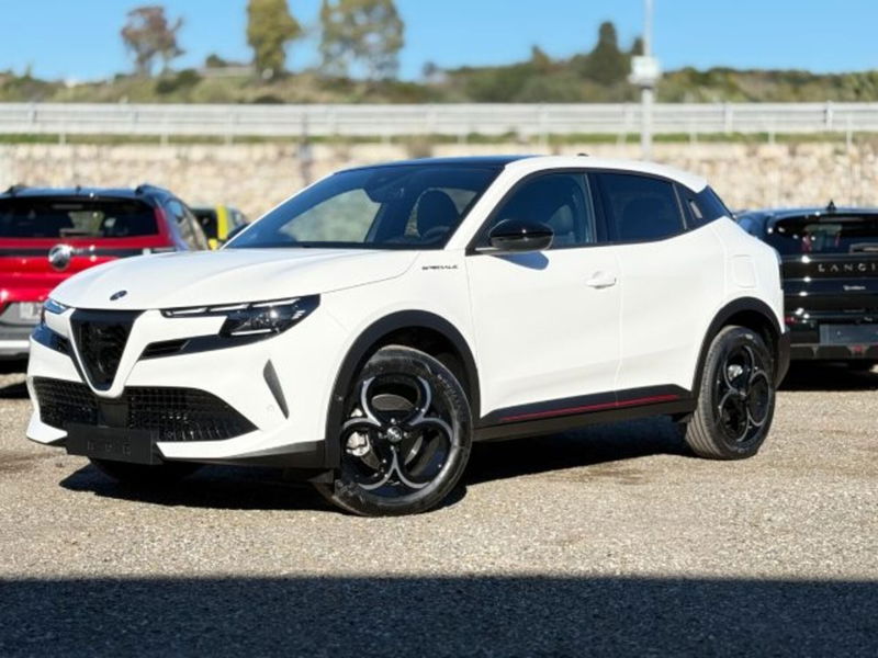 Alfa Romeo Junior 1.2 ibrida Speciale 145cv edct6
