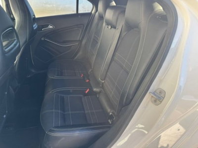 Mercedes-Benz Classe A 200 CDI Automatic Sport (9)