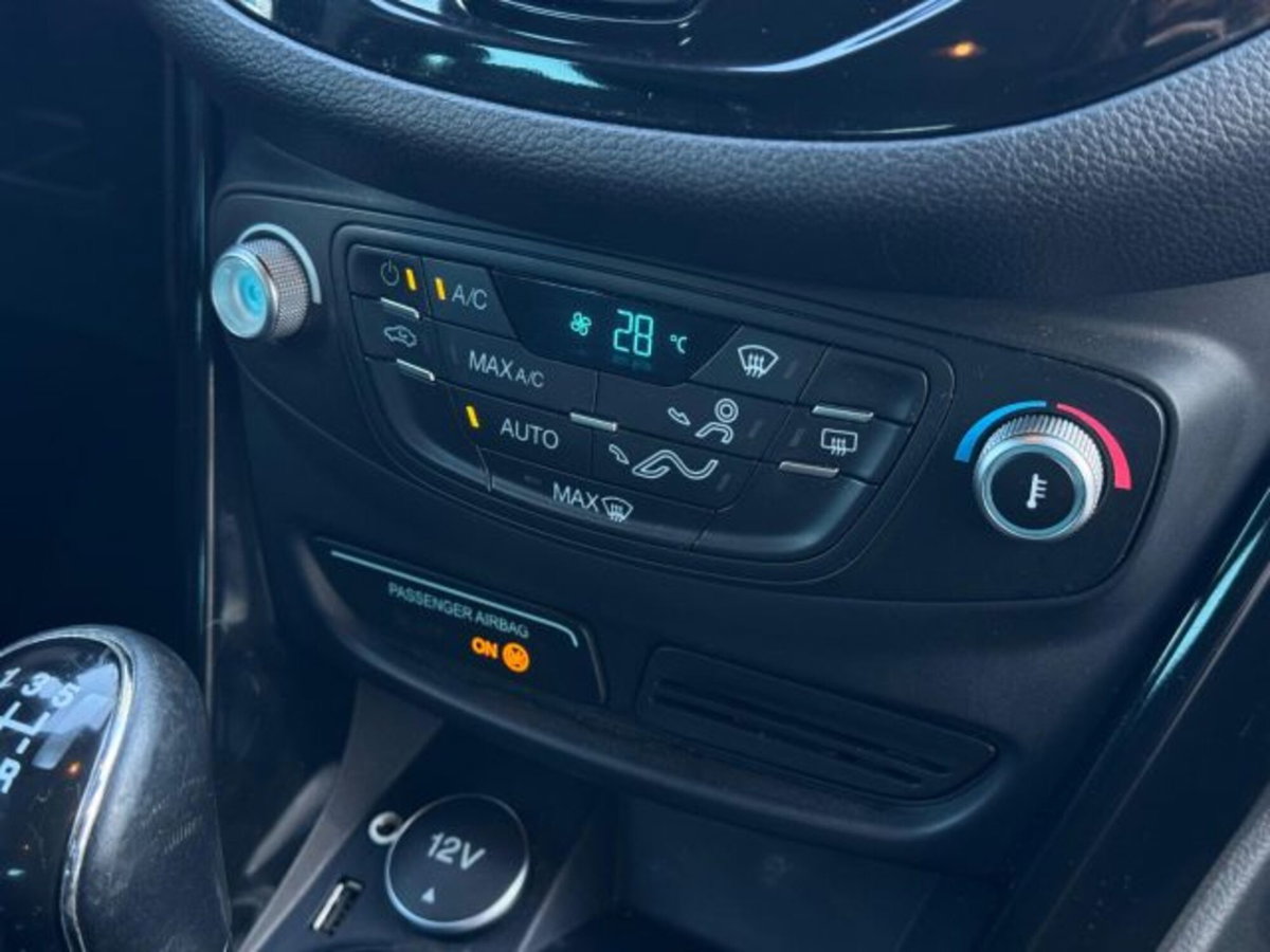 Ford B-Max B-Max 1.0 EcoBoost 100 CV Titanium (18)