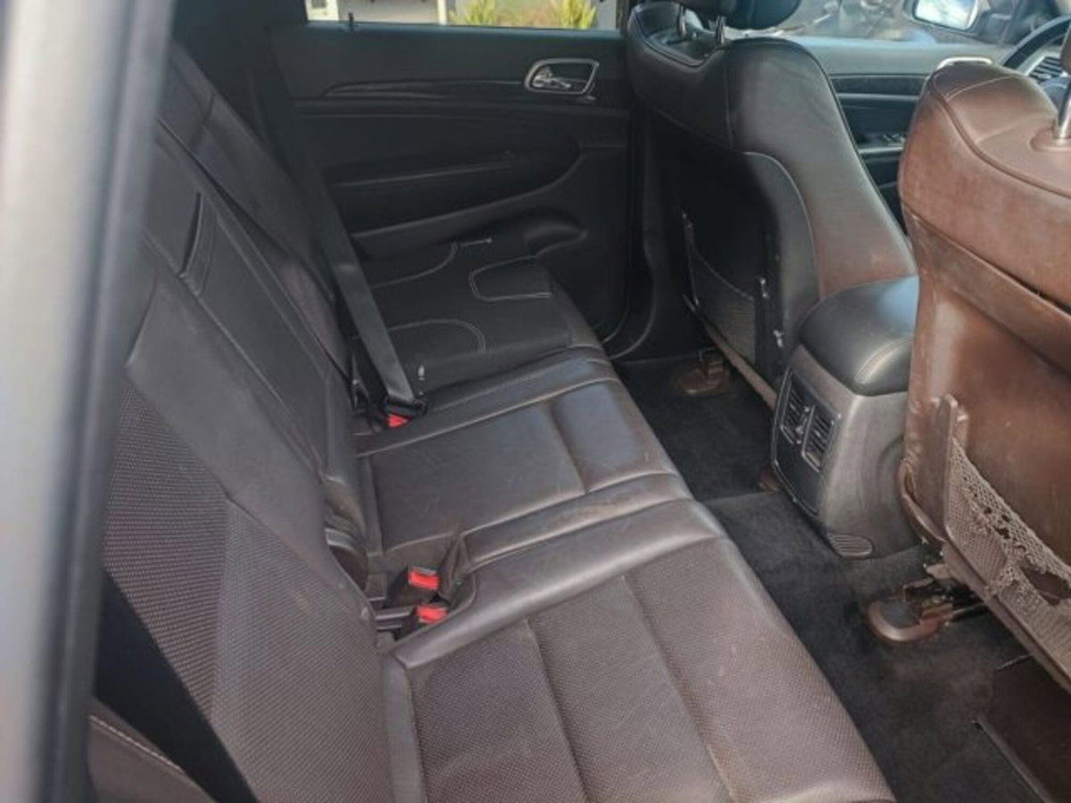 Jeep Grand Cherokee 3.6 V6 Overland (12)