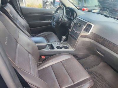 Jeep Grand Cherokee 3.6 V6 Overland (9)
